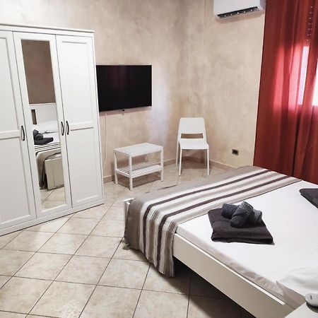 Alloggio Alfa - Central Apartment Civitavecchia Exterior photo